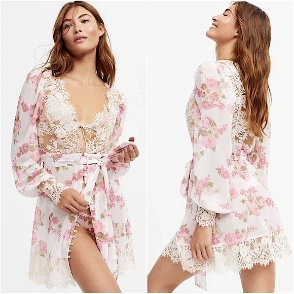 For Love And Lemons Other - NWOT For Love & Lemons x Victoria’s Secret Melrose Lace Pink Floral Robe